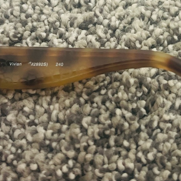 Michael Kors Sunglasses Vivian M2892s 24 Tortoise - Picture 5 of 9